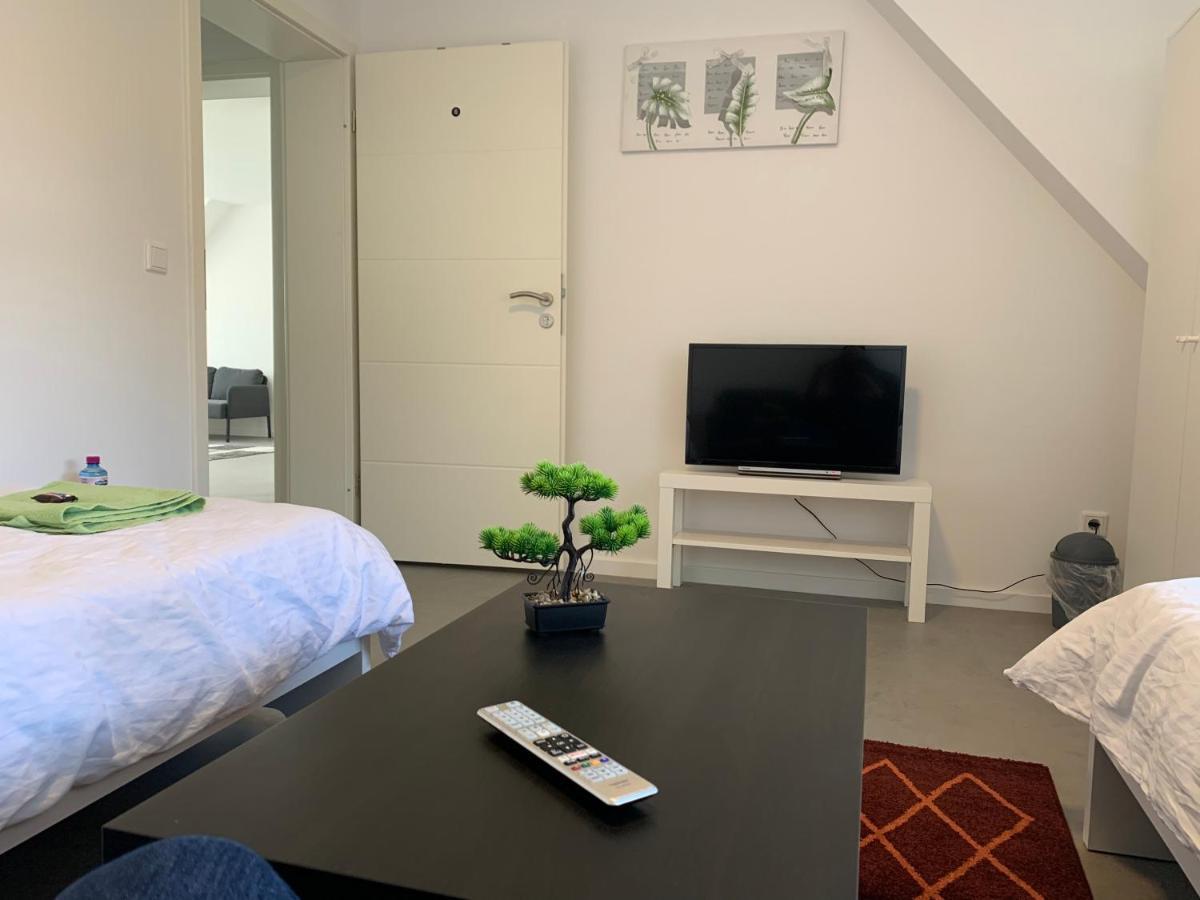 Cityapartment Platinum Mit Balkon Bzw,Terrasse บีเลอเฟล์ด ภายนอก รูปภาพ