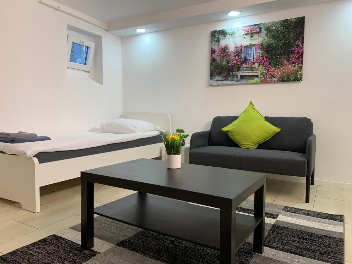 Cityapartment Platinum Mit Balkon Bzw,Terrasse บีเลอเฟล์ด ภายนอก รูปภาพ