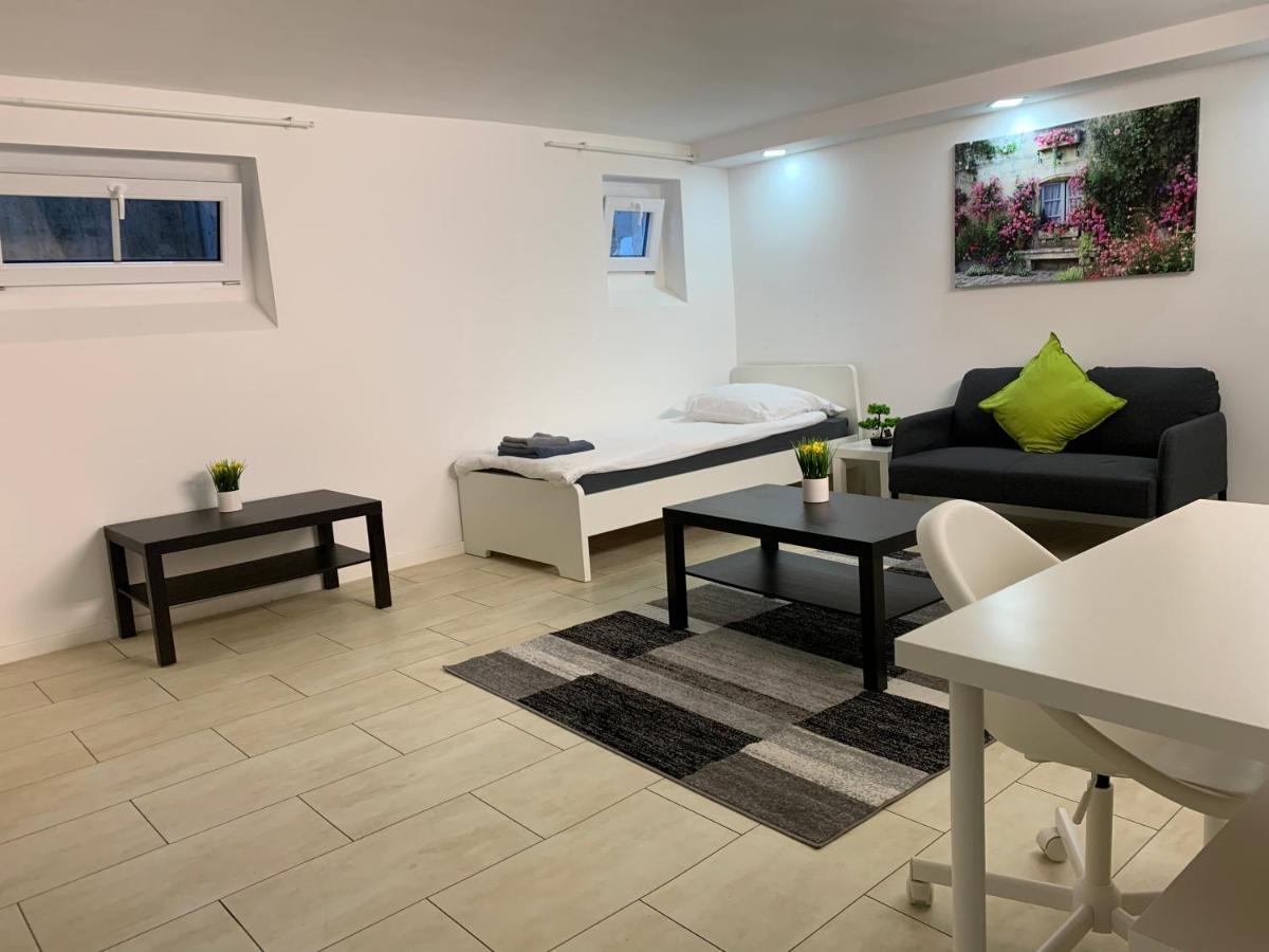 Cityapartment Platinum Mit Balkon Bzw,Terrasse บีเลอเฟล์ด ภายนอก รูปภาพ